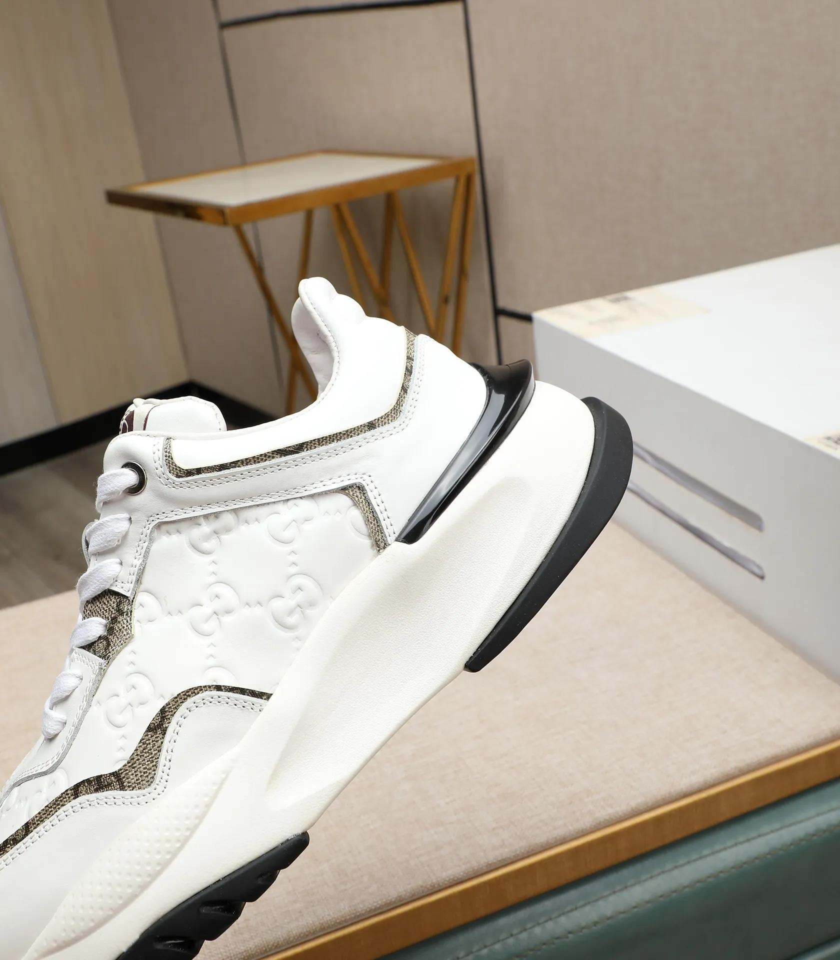 Men's men's shoes💰520 GUCCI🔍🔍2024 latest model On sale at the same time at the counter, original calfskin imported from Italy, genuine leather lining, (high-end, luxury, and class) exquisite workmanship, soles: original soles specially provided by the original factory, ⚠Exclusive double-layer movable molded soles are super comfortable⚠, real photos🎬The real ones are better🔍🔍"High quality·Follow the order" code number 38-44